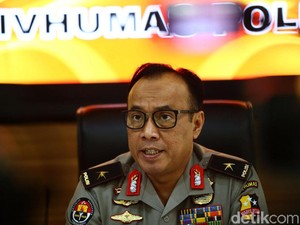 Polisi Tangkap Pemilik-pemilik Akun Medsos yang Posting Hoax-Hate Speech