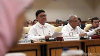 Terdapat lima materi terkait perlindungan bagi para pekerja migran yang dibahas di dalam rapat tersebut. Materi lain yang turut dibahas berkaitan dengan skema alur penempatan perlindungan pekerja migran dan perlindungan pekerja migran pelaut awak kapal dan pelaut perikanan.