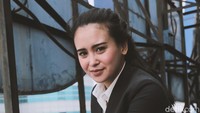 Ayushita datang untuk mempromokan serial terbarunya bersama Michelle Ziudith yakni Magic Hour the Series 2.