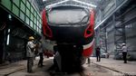 Melihat Proses Pembuatan LRT Jabodebek di Markas INKA (2)