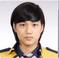 Kai EXO dikenal sebagai penyanyi sekaligus penari yang seksi. Namun 10 tahun lalu pacar Jennie Blackpink tersebut masih pelajar berpenampilan sederhana. Foto: Twitter