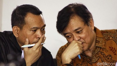 Jalani Sidang Lanjutan, Begini Ekspresi Billy Sindoro