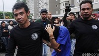Polisi juga berhasil mengamankan tersangka dalam kasus tersebut.