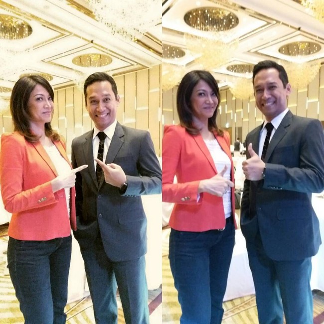 Soal busana, Ira Koesno kerap memilih tampilan formal. Blazer dan celana panjang hitam pun selalu jadi andalan saat menjadi moderator. Foto: Instagram @irakoesnocom