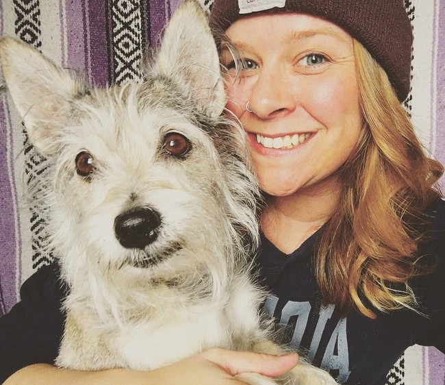 Namun, tidak semua orang merasa nyaman dengan unggahan Megan yang tanpa busana. Orangtuanya pun kecewa, tetapi Megan tak gentar dan tetap mengunggahnya baik untuk kesenangannya sendiri dan sebagai cara mempertahankan kontak dengan ribuan orang yang mengikuti tamasya telanjangnya. Foto: Instagram