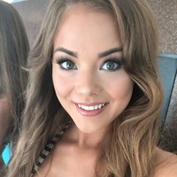 Celina West Riel merupakan pemenang runner-up kedua kontes kecantikan Miss Denmark 2018. Ia pun mewakili negaranya untuk berkompetisi di Miss Supranational pada Desember kemarin di Krynica-Zdroj, Polandia. Foto: Instagram @celinariel