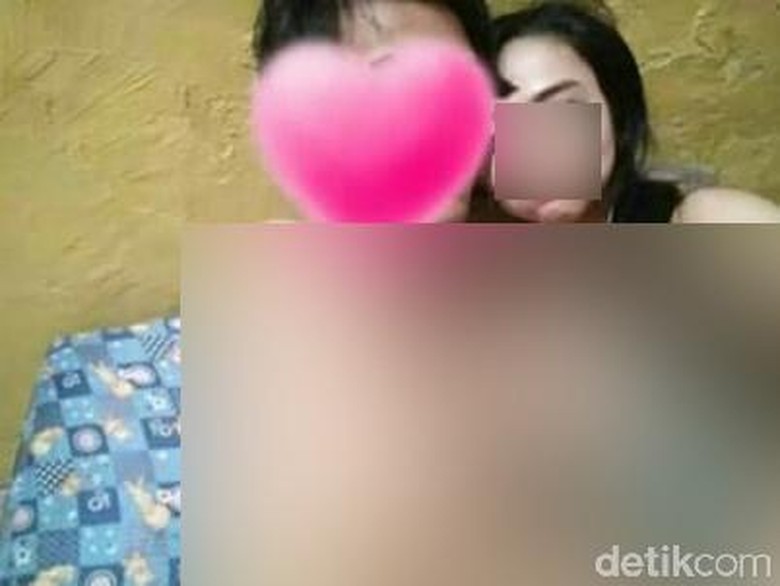 Pemuda Sakit Hati di Mojokerto Kabur Usai Sebar Video Syur Mantan Pemuda Sakit Hati di Mojokerto Kabur Usai Sebar Video Syur Mantan