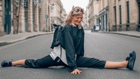 Saat menikmati waktu di Paris, Prancis. (pilotmaria/Instagram)