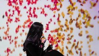 Museum ini buka pukul 10.00-22.00 setiap hari. Jadwal tur dimulai setiap 15 menit. Setiap sesi berjalan selama 90 menit, terbagi menjadi 10 menit di setiap zona (Selfie Museum/Facebook)