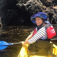 Selain itu, tentu Jane menjaga gaya hidup sehat dengan rajin olahraga, tidak merokok dan mengonsumsi alkohol serta menghindari junkfood. Ia pun memastikan untuk selalu mengonsumi sayur dan buah segar yang kaya antioksidan juga mengurangi garam.  Foto: Instagram @janeseymour