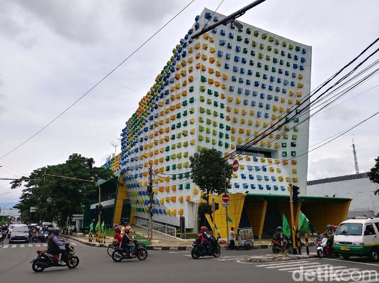 Ruang Kreatif Bandung Mati Suri Ditinggal Penghuni Ruang Kreatif Bandung Mati Suri Ditinggal Penghuni