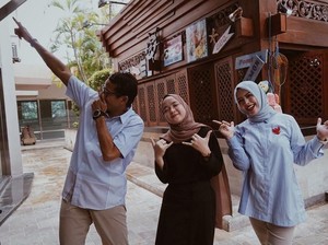 Nissa Sabyan Diajak Makan Siang Bareng Sandiaga Uno