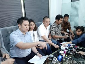 Jadi Tersangka, Vanessa Angel Terisak