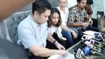 Tangis Vanessa Angel Usai Jadi Tersangka