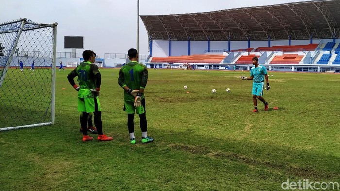 Persib Bandung kembali latihan di Stadion Arcamanik, Jalan Arcamanik, Kota Bandung, Rabu (16/1/2019).