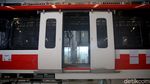 Melihat Proses Pembuatan LRT Jabodebek di Markas INKA (2)