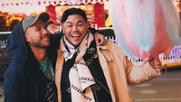 Selain sebagai asisten, AJA juga menjadi salah satu sahabat dekat Ivan Gunawan. Dok. Instagram/ivan_gunawan
