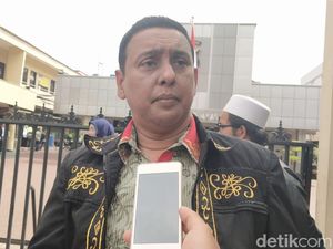 Azam Khan Diperiksa Polisi di Kasus Edy Mulyadi, Dicecar 30 Pertanyaan