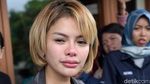 Tangis Nikita Mirzani Usai Jalani Sidang Cerai