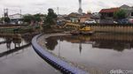 Berwarna Merah, Ada Apa Dengan Kali Mookervart?