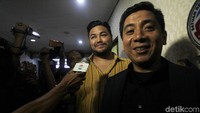 Ivan Gunawan diperiksa di Polres Jakarta Barat, Kamis (17/1). Foto: Lamhot Aritonang/detikFoto