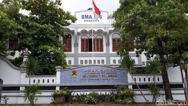 Di Ijazah Tertulis SMPP, Kok Jokowi Disebut Lulusan SMAN 6 Solo?