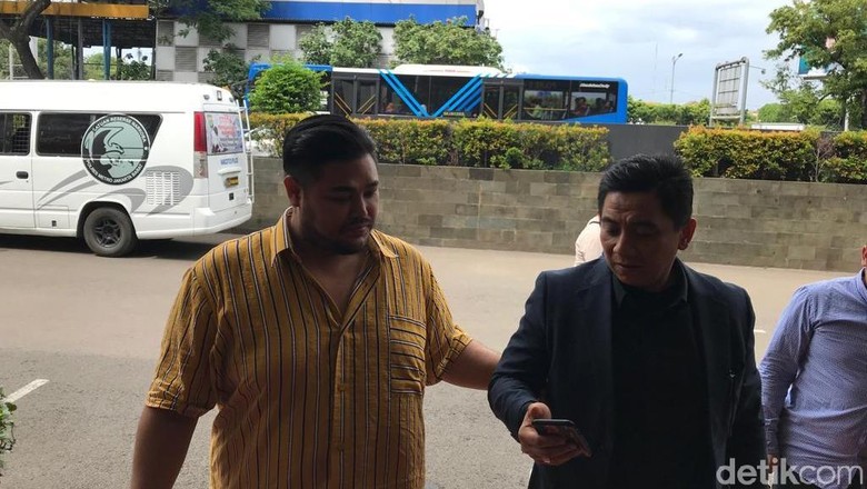 Dites Urine, Ivan Gunawan Dipastikan Negatif Narkoba Dites Urine, Ivan Gunawan Dipastikan Negatif Narkoba