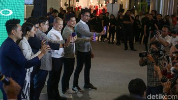 Ada Raline Shah, Rio Motret, Morgan Oey dan Robby Purba.Foto: Ari Saputra