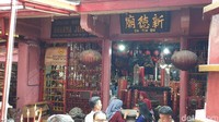 Untuk publik, wisata ini merupakan tur yang berbayar. Dan ini adalah untuk pertama kalinya Wisata Bhineka ini melibatkan ratusan pelajar dan pendidik yang diundang secara gratis (Masaul/detikTravel)