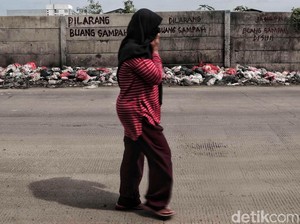 50 Ton Sampah Diangkat dari Wakatobi Sultra