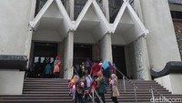 Tempat untuk melihat kapak Wiro Sableng adalah di Muzium Negara Malaysia di Jalan Damansara, Kuala Lumpur. Ini adalah museum nasional milik Negeri Jiran itu (Fitraya/detikTravel)  