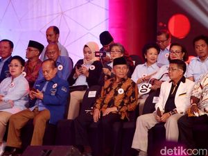 Titiek Soeharto hingga BW di Barisan Depan Pendukung Prabowo-Sandi