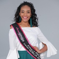 Saat dinyatakan sebagai juara, Haneesya Hani sempat mengungkapkan perasaannya yang bahagia tak terkira. Apalagi dia sebelumnya sama sekali tidak menyangka akan menang. Hanee sebenarnya tak sangka hanee yg akn menang hanee ingat org lain yg menang. Hanee terkejut sngt2.. Apa2 pun Hanee nk ucapkan terima kasih kepada team production dewi remaja, demikian dia menulis di Instagram yang menampilkan foto dirinya tersenyum bahagia saat memakai mahkota juara. Foto: Instagram @haneesyahanee