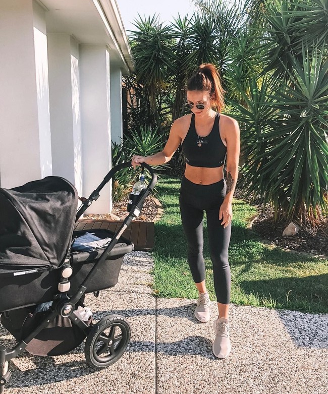  Wanita asal Queensland, Australia ini juga mengungkapkan bahwa ia biasanya akan berolahraga tiga sampai lima kali seminggu sebelum hamil. Foto: Instagram @nicoleknightt