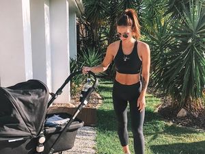 Transformasi Memukau Selebgram yang Tampil Seksi Pasca 2 Minggu Melahirkan
