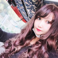 Rino telah berkendara sekitar 200 ribu kilometer per tahun, mengangkut buah-buahan dan sayuran segar ke seluruh Jepang. Ia pun berharap popularitasnya akan menginspirasi wanita Jepang lainnya untuk memasuki industri transportasi. Foto: Instagram @sr8x4volvo