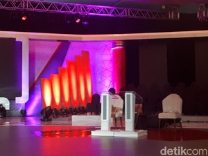 Kursi SBY dan Megawati Sejajar di Debat Capres 2019