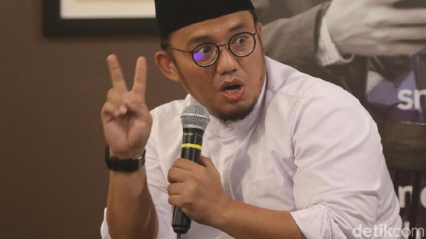 Komentar Sumbang Para Ahli yang Dikutip Prabowo-Sandi