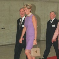 Seperti dikatakan Myka, aturan tersebut berlaku bagi seluruh anggota keluarga Kerajaan Inggris. Termasuk mendiang ibu mertua mereka, Putri Diana, semasa hidupnya. (Foto: Getty Images)