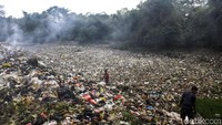 Selain menyiapkan anggaran Rp 600 miliar, 3.050 personel TNI pun akan dikerahkan untuk membantu proses penataan ekosistem di sekitar wilayah Sungai Citarum. Pool/Dok.Detikcom/Satria Nandha.