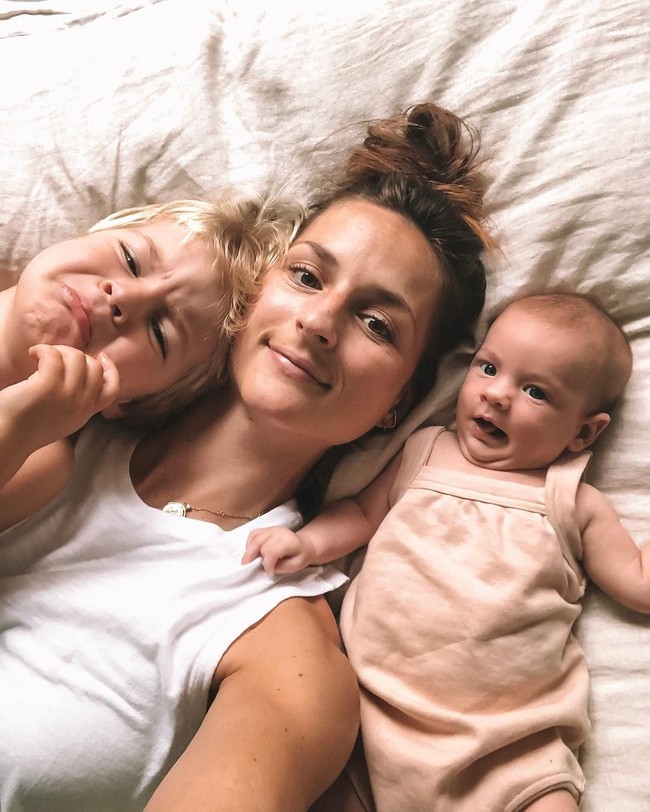 Selain bisa menyehatkan tubuhnya, Nicole juga berpendapat bahwa olahraga yang dilakukannya dapat mencerahkan hari-harinya. Foto: Instagram @nicoleknightt