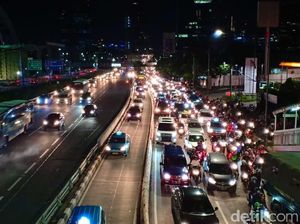 Debat Capres di Bidakara Selesai, Lalin Semanggi ke Arah Pancoran Padat