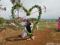 Wisata Unik di Ciamis, Hanya Buka Sebulan Sekali Wisata Unik di Ciamis, Hanya Buka Sebulan Sekali