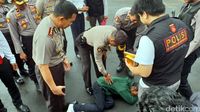 Pria Mengaku Tuhan Ngamuk dan 'Pingsan' di Markas Polisi