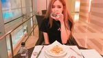 Hati-hati Terpesona! Ini Aksi 4 Member Blackpink Saat Kulineran dan Masak