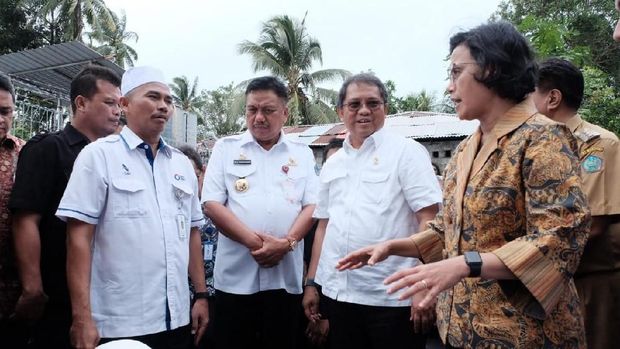 Jokowi Kumpulkan Gubernur Bali, NTT, dan Sulut, Ada Apa?