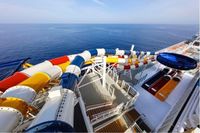 Serunya Liburan di Atas Kapal Pesiar Mewah Genting Dream