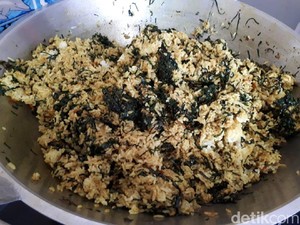 Nasi Goreng Daun Mengkudu, Kuliner Betawi yang Nikmat dan Kaya Khasiat