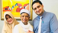 Keluarga berterimakasih kepada semua pihak yang sudah mendoakan kesembuhan Ustaz Arifin Ilham selama dirawat di Rumah Sakit Gleneagles, Penang, Malaysia (Foto: Instagram/@yuni_syahla_aceh)