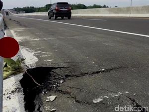 Soal Tol Retak, Pengamat: Tak Apa Tunda Peresmian, yang Penting Oke